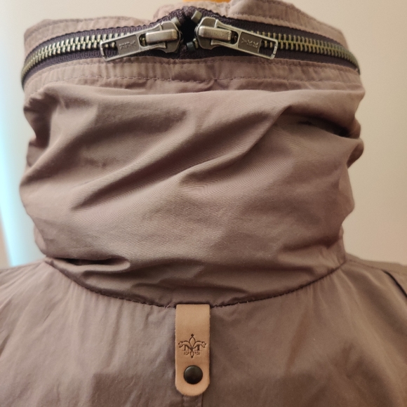 Beautiful Mackage trenchcoat, EUC, XS - Picture 6 of 9